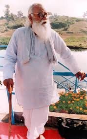 Nanaji Deshmukh bio