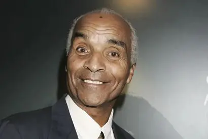 Kenny Lynch