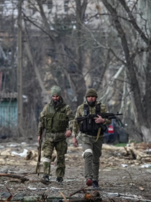 cropped-Russia-strikes-Ukraines-big-cities-bears-down-on-Mariupol-1.webp