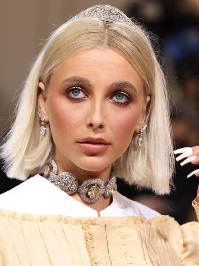 Emma Chamberlain wears Indian King’s diamond necklace to Met Gala 2022