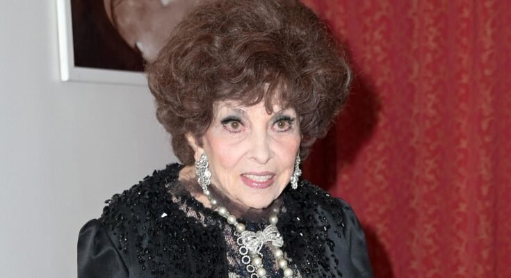 Gina Lollobrigida picture