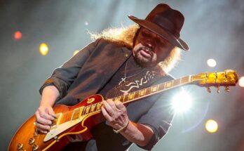 Gary Rossington bio